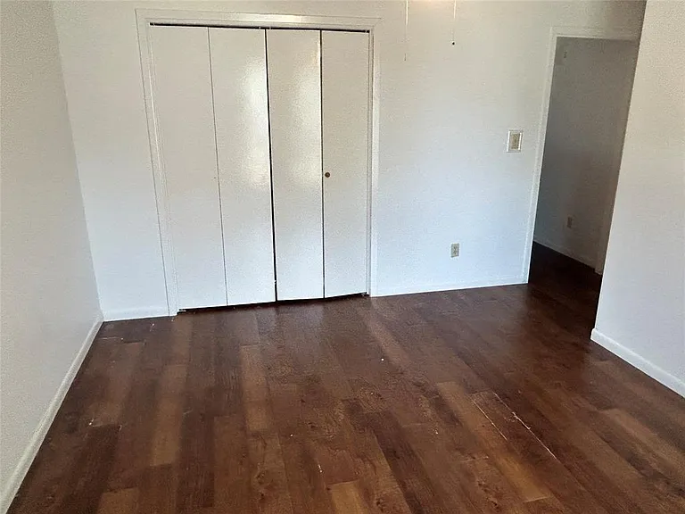 11103 Bellerive Dr — Photo 21