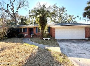 976 TOWNSEND Boulevard, Jacksonville, FL 32211