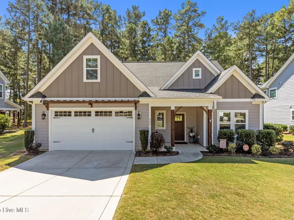 590 Legacy Lakes Way, Aberdeen, NC 28315