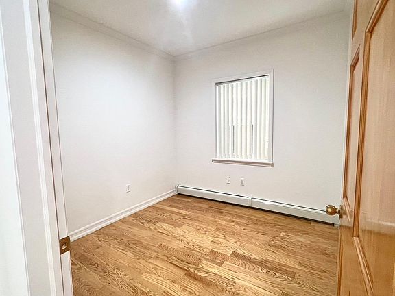 4th image of 72-35 Caldwell Ave Floor 1