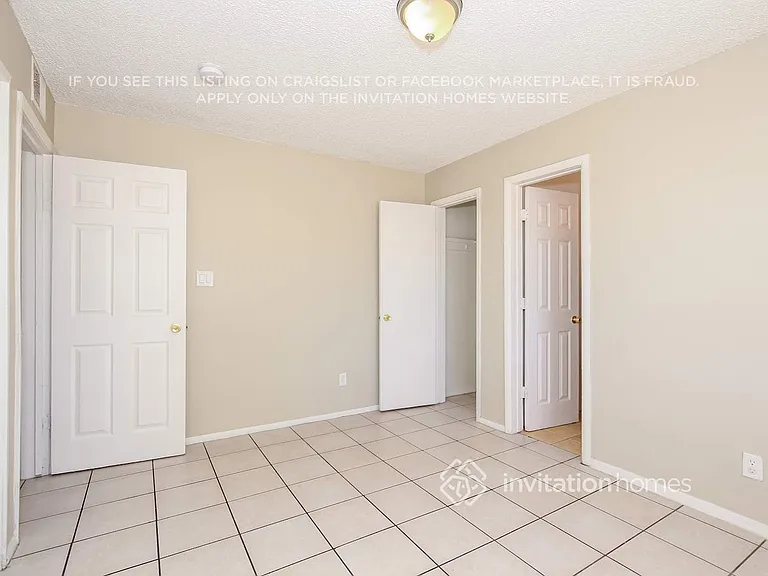 3712 W Catalina Dr — Photo 13