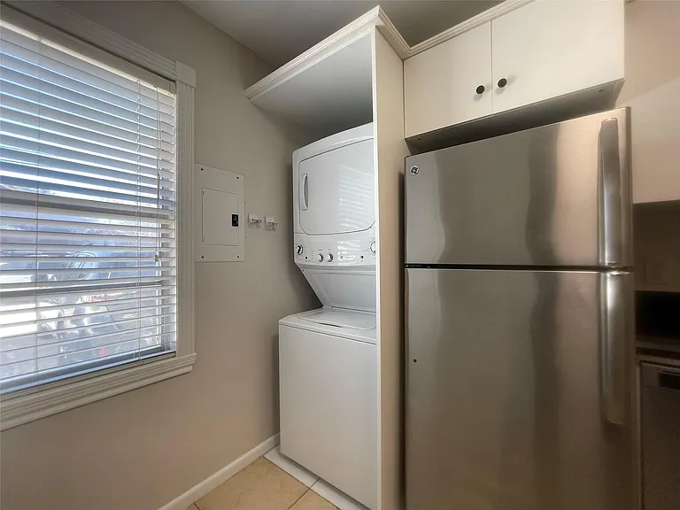 1502 Heights Blvd #9 — Photo 7