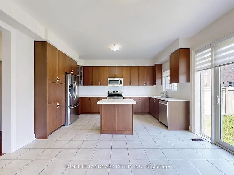 1533 Devine Point — Photo 19