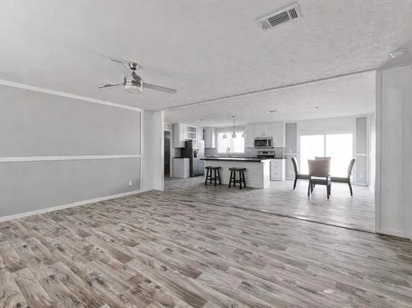 1511 Honey Trl #1511, Glenn Heights, TX 75154