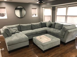 5115 W Roscoe St #2, Chicago, IL 60641