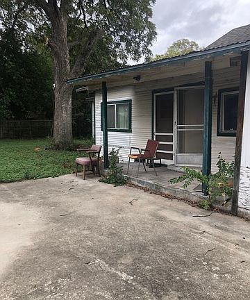 5th image of 126 Lorraine Ave