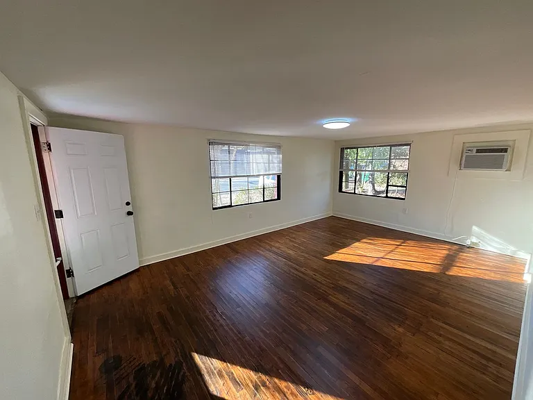 3020A 5th St — Photo 3