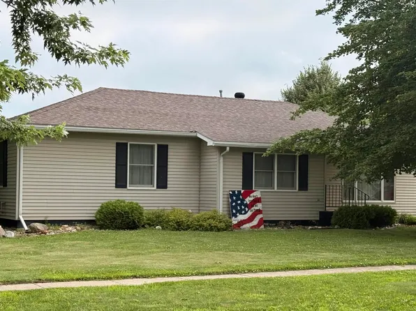 435 Church St, Jesup, IA 50648
