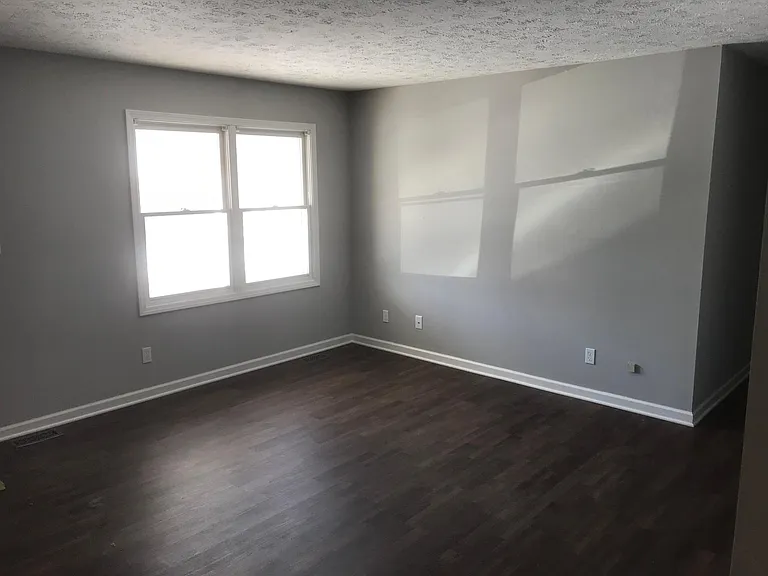 2309 S Zona Ct — Photo 2