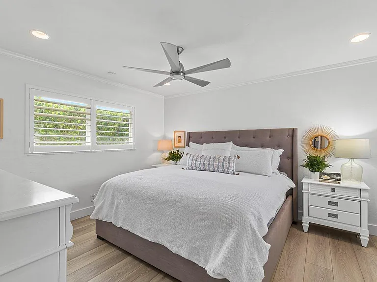 1032 SW 9th Ave — Photo 14