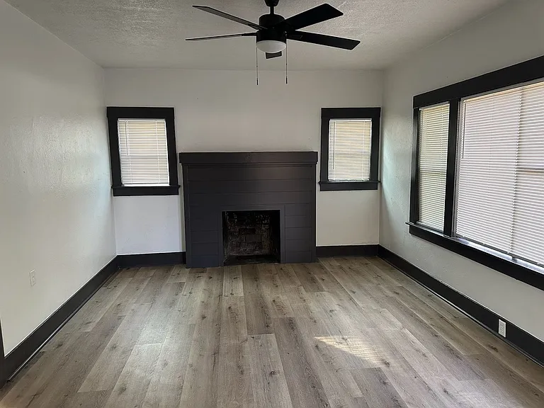 620 S Court St — Photo 3