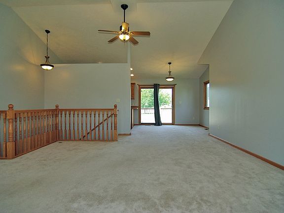 4th image of 1512 17th Ave