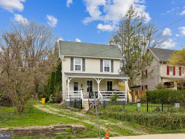 523 Old Lancaster Rd, Haverford, PA 19041