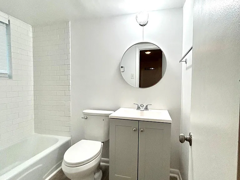7780 4th Ave S #D — Photo 7