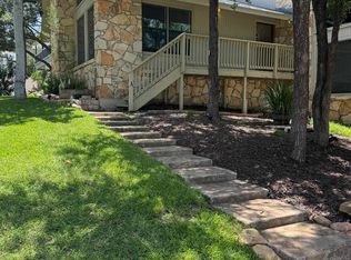 808 Hi Cir W, Horseshoe Bay, TX 78657