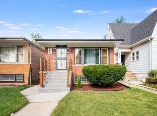 10056 S La Salle St, Chicago, IL