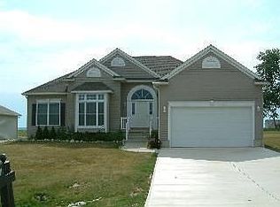 2761 S Amherst, Pt Clinton, OH 43452