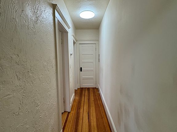 2nd image of 20 Fairmount St #2