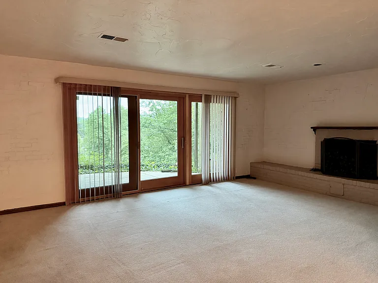 1291 N Revere Rd — Photo 20