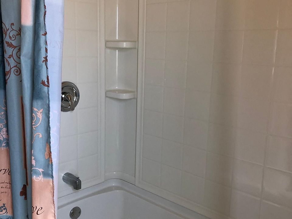 1st image of 515 N Avenue A