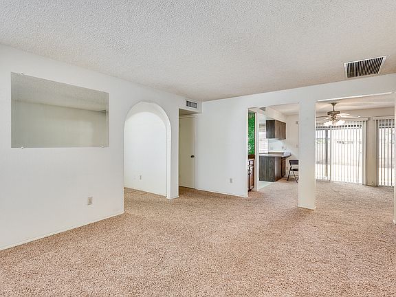 4th image of 16808 N 40th Ave