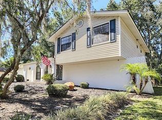 23811 Lakehills Dr, Lutz, FL 33559