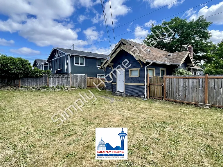 3314 Sawyer St — Photo 14