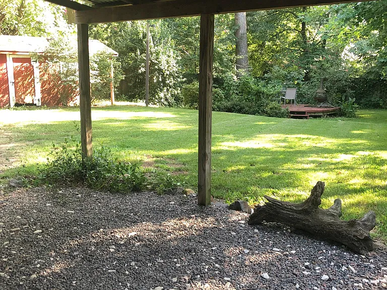 844 Lake Terrace Dr — Photo 4