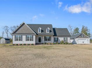 7136 Tabor Church Rd, Fayetteville, NC 28312