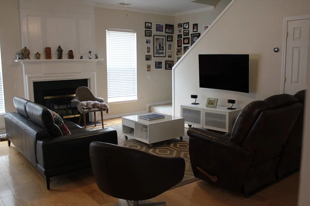 3 bed, 2.5 bath, 1700 sqft, $2,250 — Photo 3