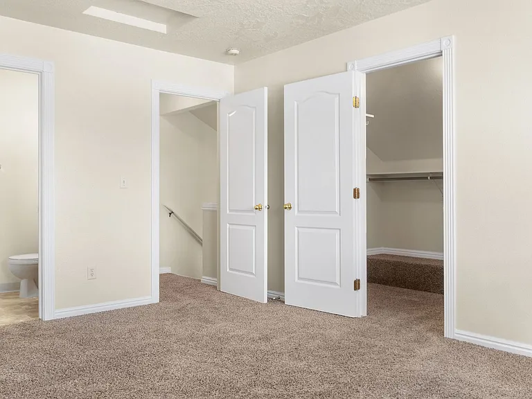 17 N Sugar St #103 — Photo 26