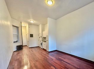 215 Avenue A #1N, New York, NY 10009