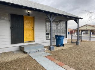 3514 Center Dr, Las Vegas, NV 89104