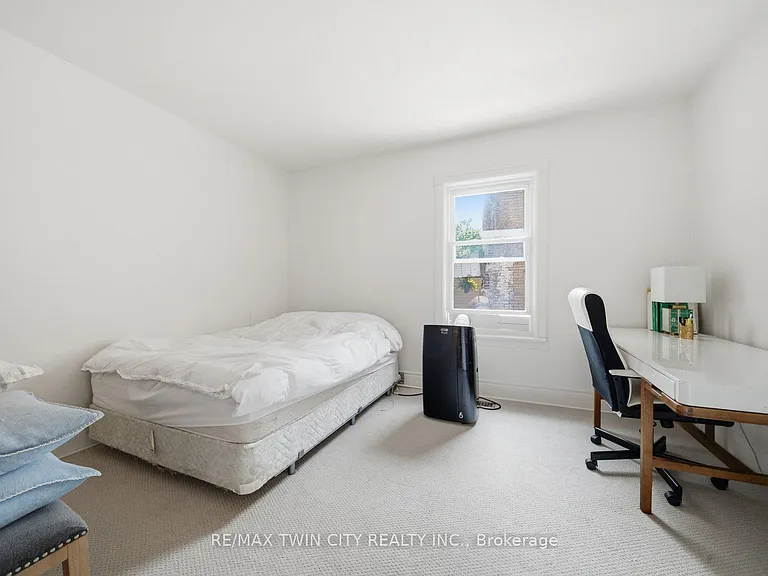 115 Saint Paul Ave — Photo 10