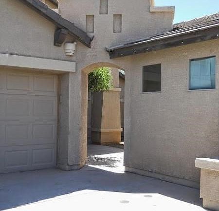 3rd image of 3065 E Winged Foot Dr