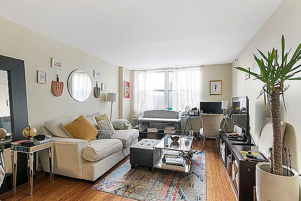 1st image of 303 W 146th St #2R