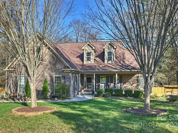 2720 Field Master Dr, Monroe, NC 28110