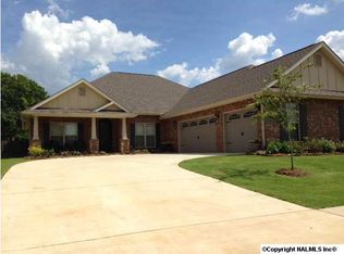 3 Hartley Dr, Huntsville, AL 35824