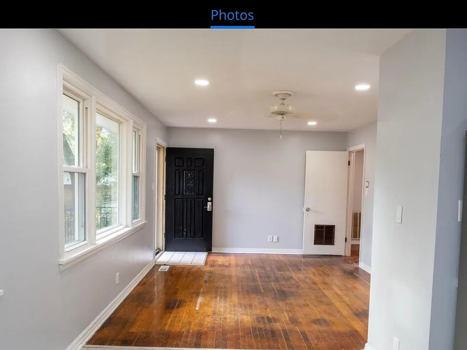 2205 E Arbor Dr NW
