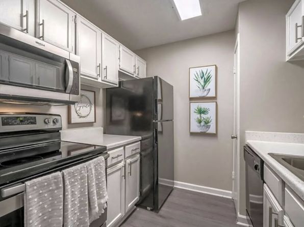 6296 Lake View Trl #17-101