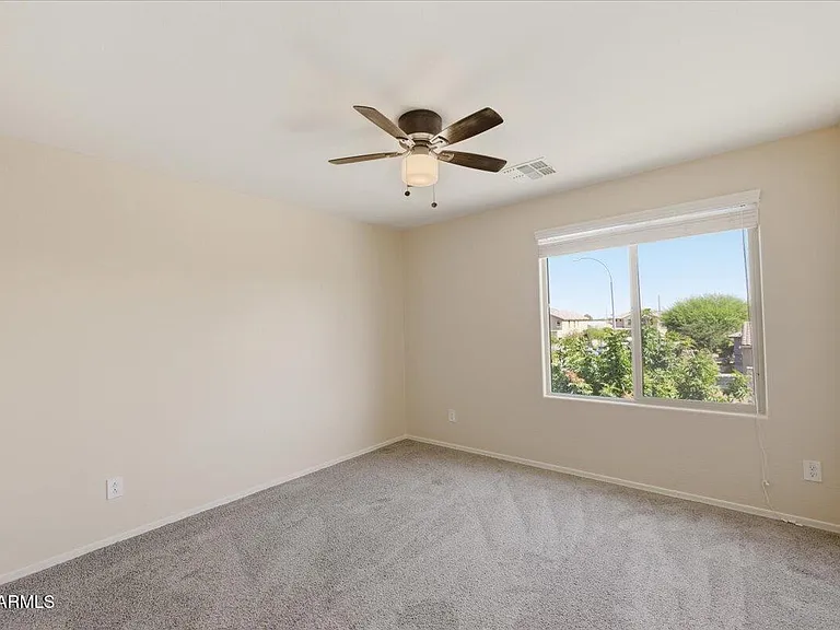 7119 W Golden Ln — Photo 31