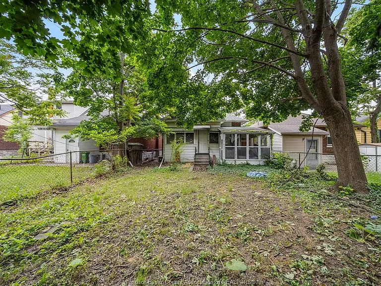 494 Rankin Ave — Photo 31