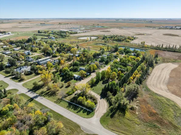 4 Mobile Home Est, Deering, ND 58731