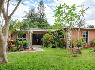 6790 SW 5th St, Margate, FL 33068