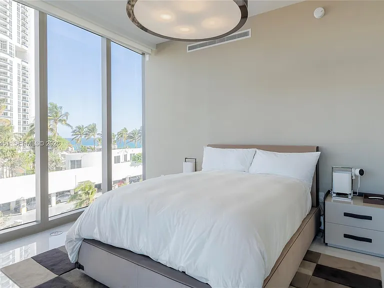 17975 Collins Ave #502 — Photo 39