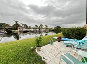 4533 Marine Pkwy, New Port Richey, FL