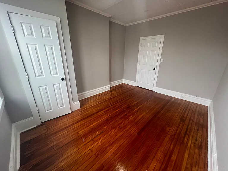 1351 Springfield Ave #10 — Photo 11
