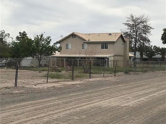 3rd image of 1955 E Cottonwood Ln