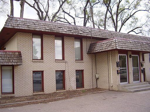 2nd image of 604 E Eisenhower Blvd APT 3