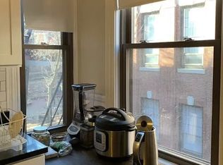 35 Myrtle St APT 7P, Boston, MA 02114